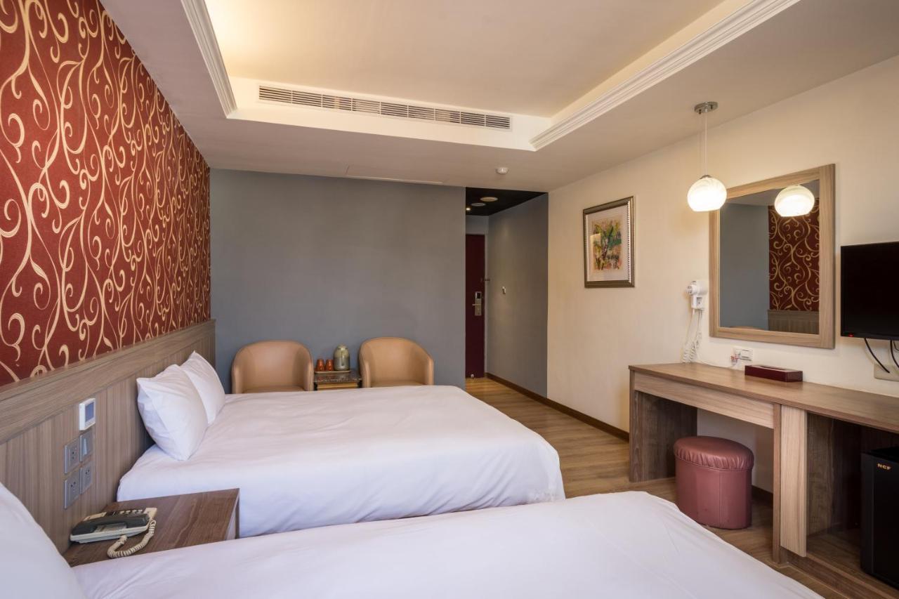 Yadi Hotel Puli Luaran gambar