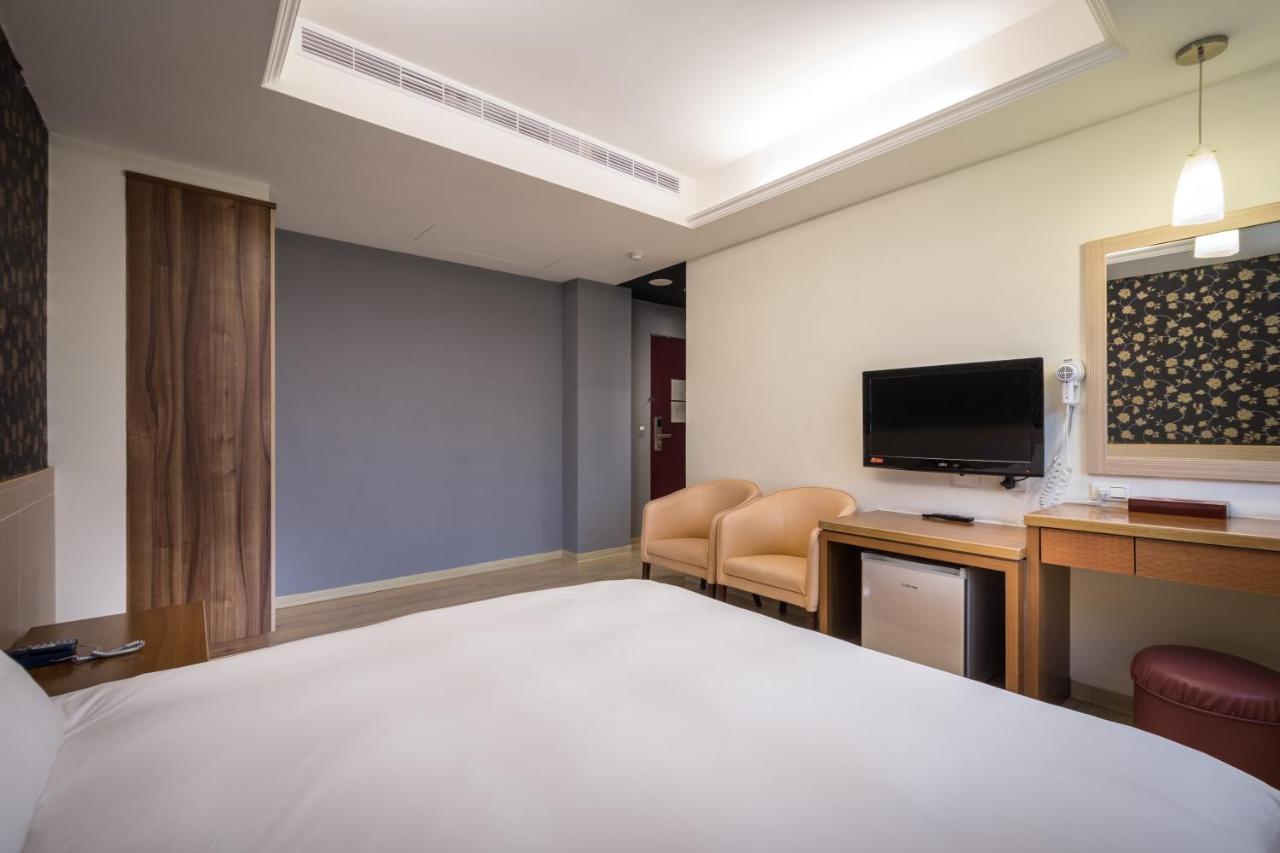 Yadi Hotel Puli Luaran gambar